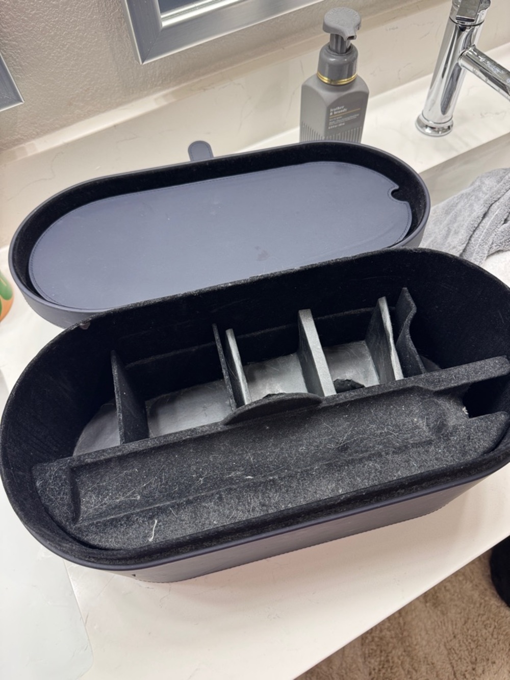 Dyson Navy Blue Travel Storage Case - Picture 2 of 2